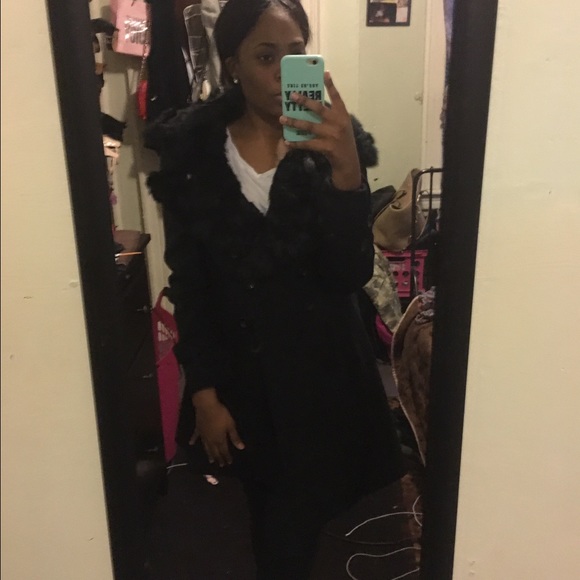 Trench coat - Picture 2 of 3