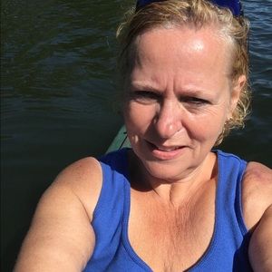 Meet your Posher, Brenda