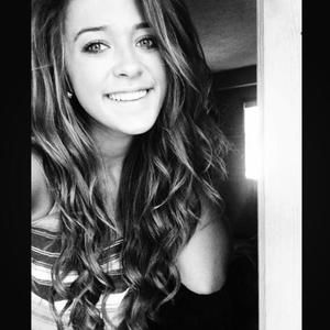 Meet your Posher, Savannah