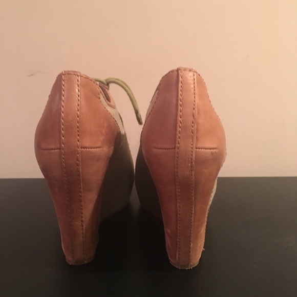 Gianni Bini Wedges! - Picture 2 of 3