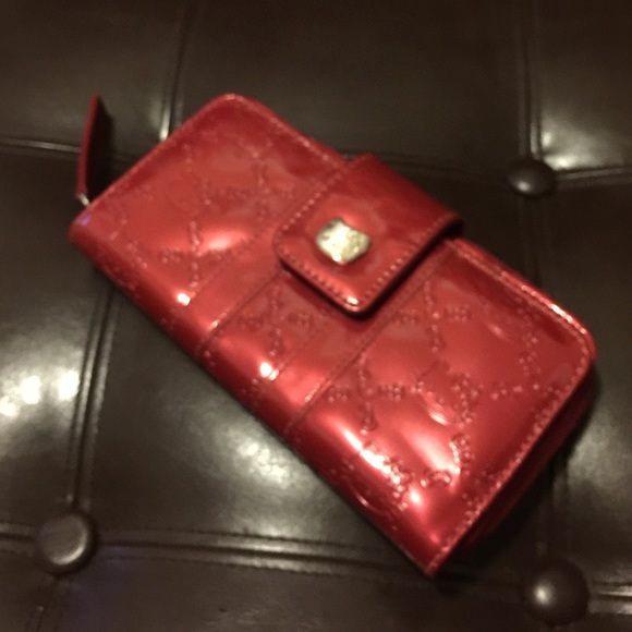 Hello kitty red embossed wallet