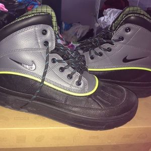 Nike boots