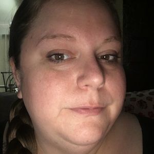 Meet your Posher, Carrie