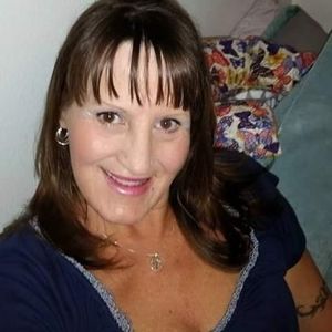 Meet your Posher, Deborah