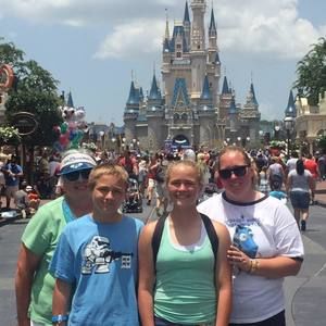 Meet your Posher, Kristin