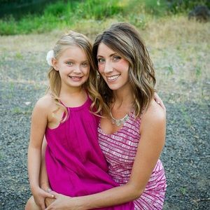 Meet your Posher, Shana