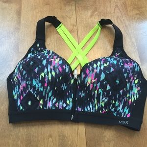 Never worn Victoria's Secret sports bra