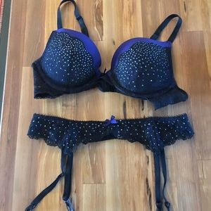 Victoria secret bra & garter
