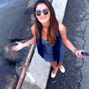 Meet your Posher, Simge