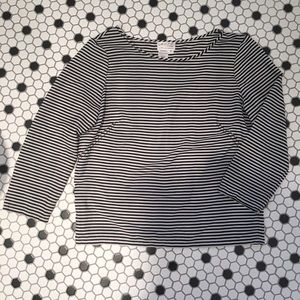 Mod black and white 3/4 sleeve top
