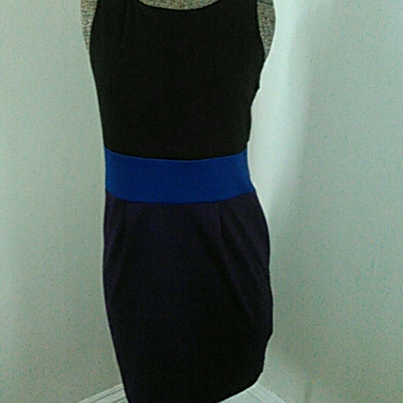 Tri-color sheath dress