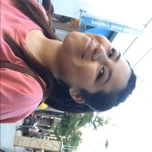 Meet your Posher, Sandra