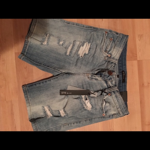Sts blue denim shorts (boyfriend style)