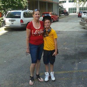 Meet your Posher, Tania