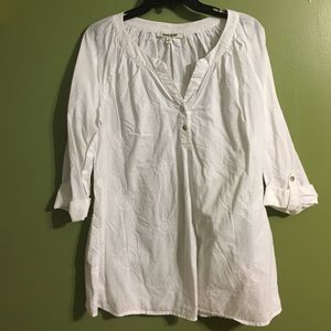 3/4 sleeve white blouse