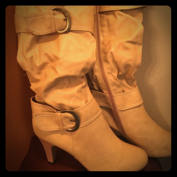 Brand new tan heel high boot