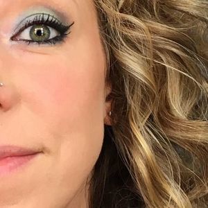 Meet your Posher, Melissa