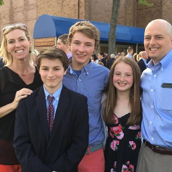 Meet your Posher, Fronzie