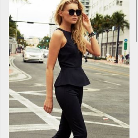 Light Blue Scalloped Peplum Top - Picture 4 of 4