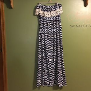 Cute strapless maxi