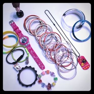 Costume jewelry for a Pre teen Costume jewelry for a Pre teen 