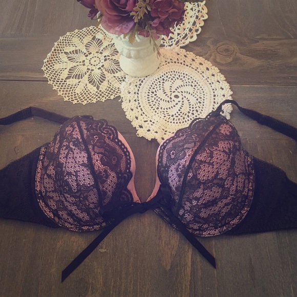 Gorgeous Victoria's Secret Bra!