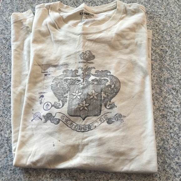 Express cream shirt xl
