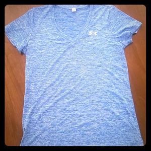 Under Armour T-shirt