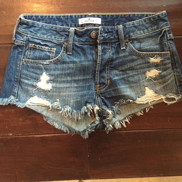 Women's Hollister jean shorts - size 5-or 27