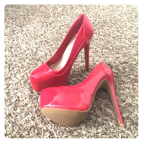 Red stiletto pumps