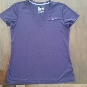 Nike T-shirt