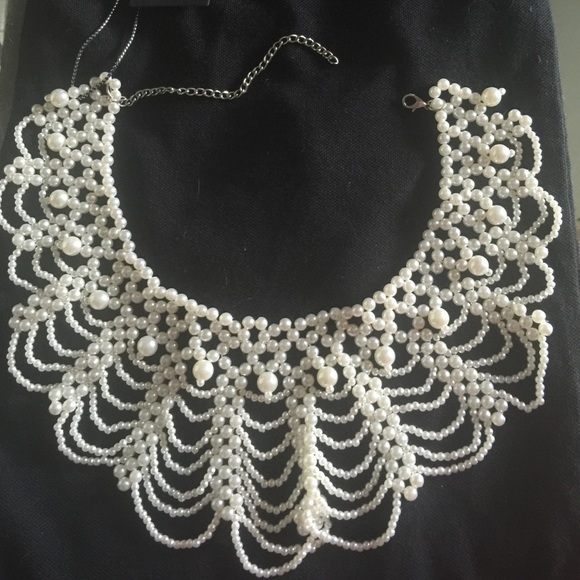 Jewelry - Handmade White Pearl Cluster Necklace