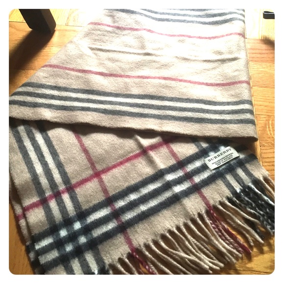 Burberry scarf