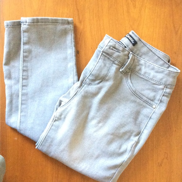 Grey stretchy skinny jeans