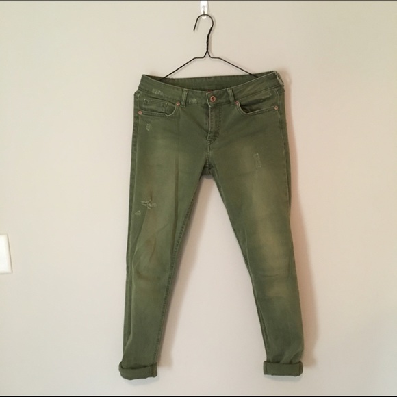 Jeans - Picture 1 of 2