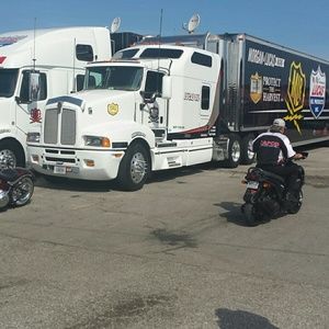 Meet your Posher, Desi