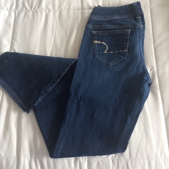 Stretch boot cut blue jeans