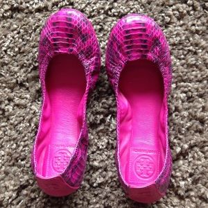 Tory Burch Eddie Flat in Pink Snakeskin