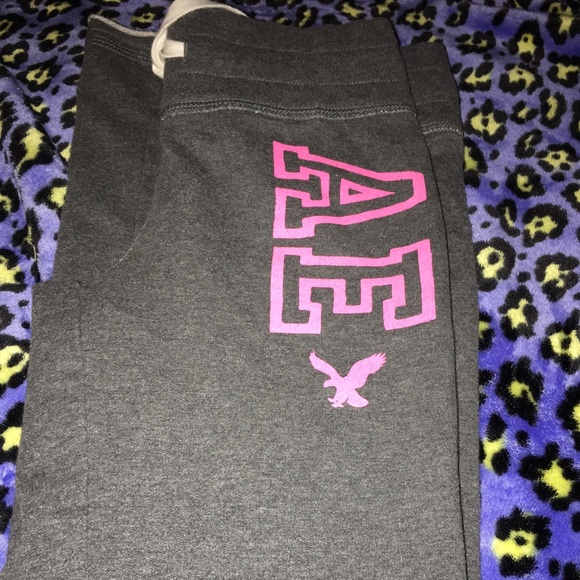 American eagle sweats