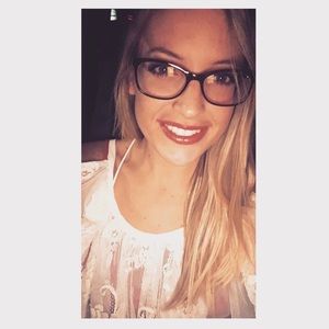 Meet your Posher, Taylor