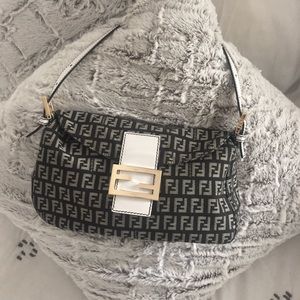 Authentic Vintage Fendi Baguette
