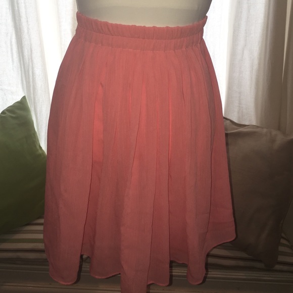Mini chiffon skirt