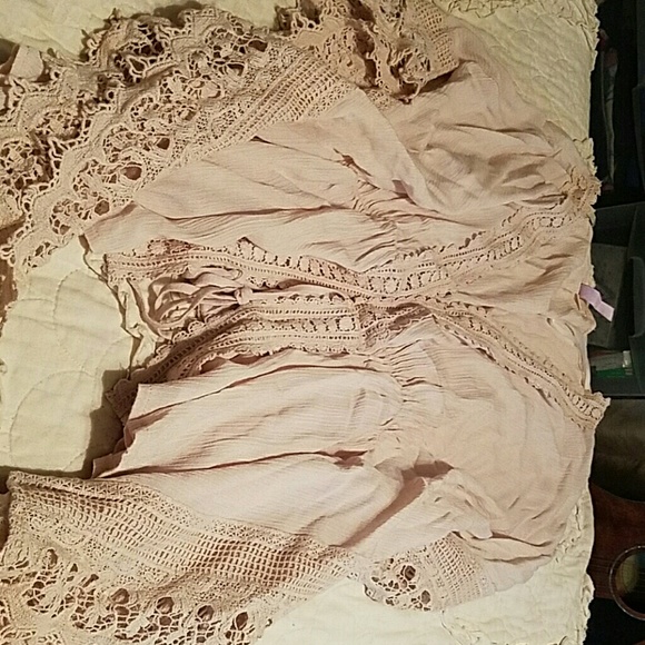 Boutique cover up, vintage pink with lace detail