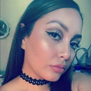 Meet your Posher, Stephany