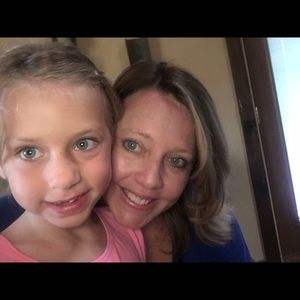 Meet your Posher, Christy