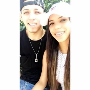 Meet your Posher, Emanuel