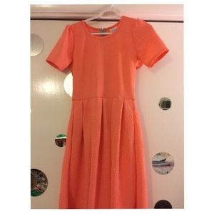 Coral LuLaRoe Small Amelia