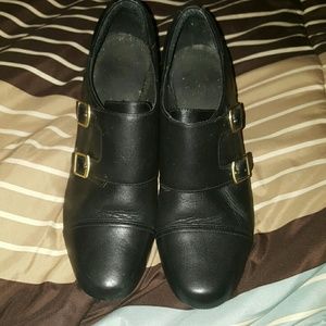 Clark's black ankle boots heels