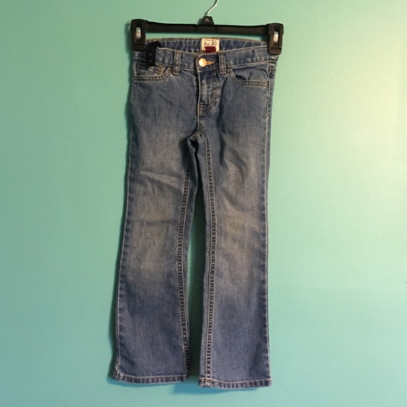 Children's Place girls size 6 bootcut jeans - Picture 1 of 3