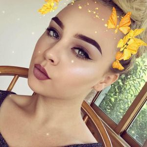 Meet your Posher, Kayla